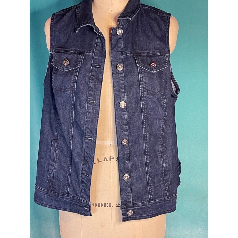 NWOT Avenue Denim Jean Vest Plus Size 18-20 Rhinestone Buttons Bikercore Cowgirl